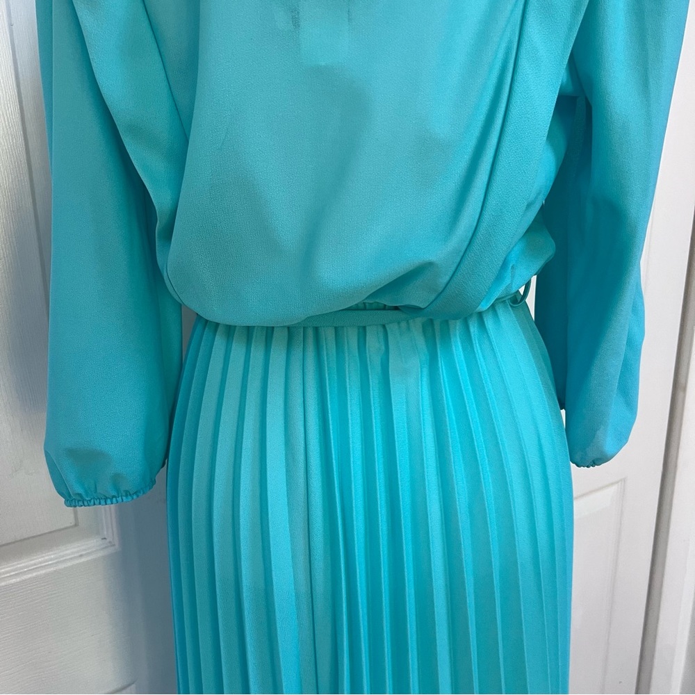 Vintage Dress SMARTY Size Medium 3/4 Sleeves Pleated Skirt